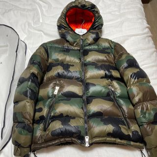 モンクレール(MONCLER)のタグ付属品全てあり美品☆モンクレール　日本限定　ダウンジャケット☆(ダウンジャケット)