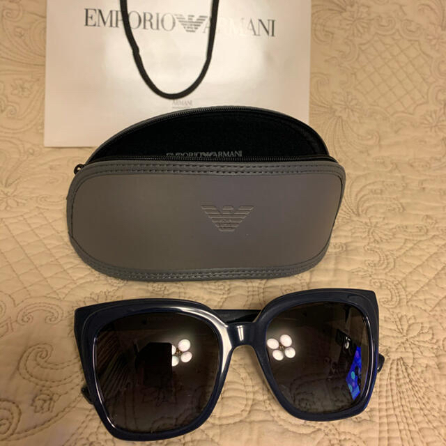 Emporio Armani(エンポリオアルマーニ)のCOCAさん専用。アルマーニ　サングラス、新品 メンズのファッション小物(サングラス/メガネ)の商品写真