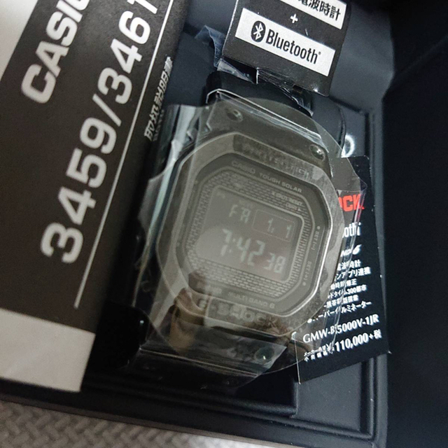 未使用 に近い　G-SHOCK GMW-B5000V-1JR