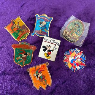 ディズニー(Disney)のディズニーランド　ピンバッジ　非売品(バッジ/ピンバッジ)