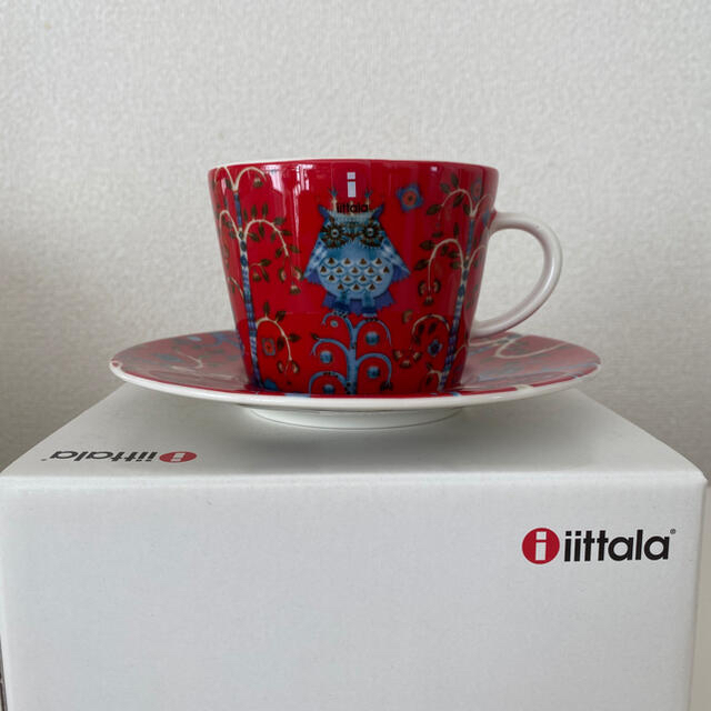 iittala(イッタラ)の【新品】イッタラ タイカ コーヒーカップ&ソーサー レッド インテリア/住まい/日用品のキッチン/食器(グラス/カップ)の商品写真