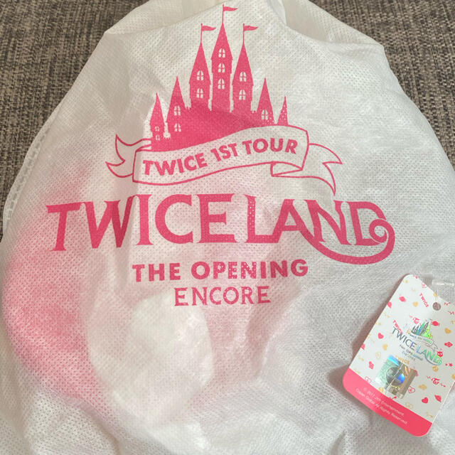 Waste(twice)(ウェストトゥワイス)のTwice TwiceLand モモ ティッシュカバー エンタメ/ホビーのタレントグッズ(アイドルグッズ)の商品写真