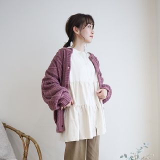 シマムラ(しまむら)の♥新品　TERAティアードTU  Lサイズ  中白色♥　しまむら　てらさん(シャツ/ブラウス(長袖/七分))