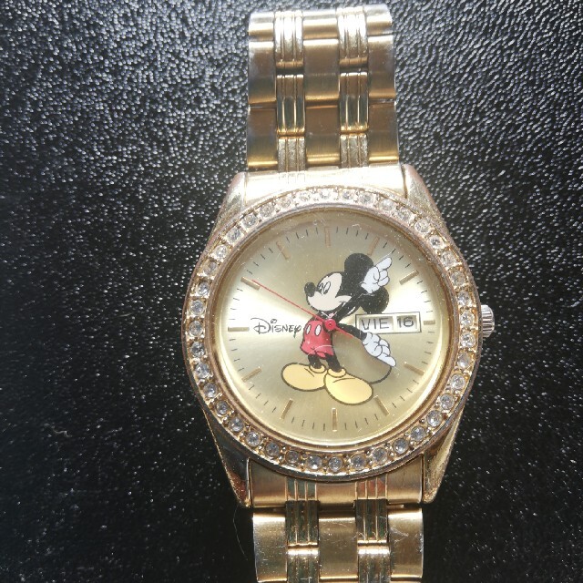 Disney - ディズニー腕時計レディースにメンズの通販 by やまさんです