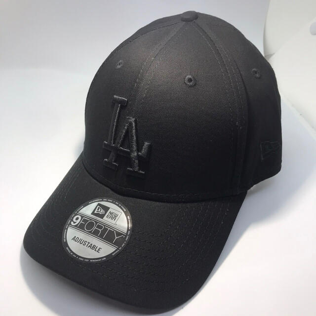 NEW ERA(ニューエラー)のニューエラ キャップ LA ドジャース 黒 オールブラック  メンズの帽子(キャップ)の商品写真