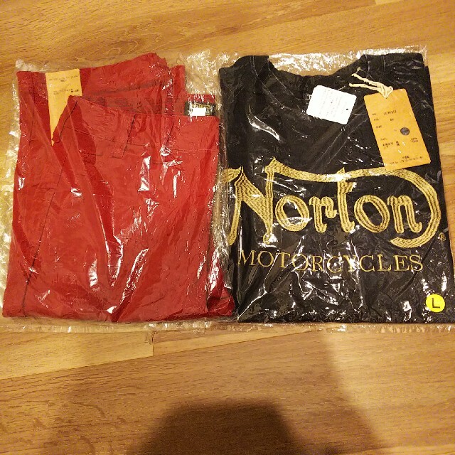 Norton(ノートン)のノートン ハーフパンツ、Tシャツ セット メンズのパンツ(ショートパンツ)の商品写真