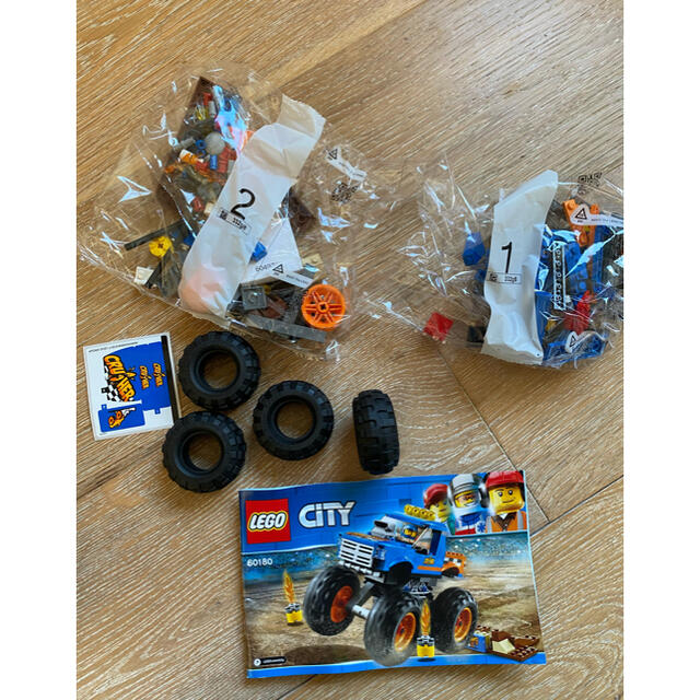 - LEGO 60180 シティモンスタートラックの通販 by 4月4日以降発送ゆみちみゆ♪'s shop｜レゴならラクマ