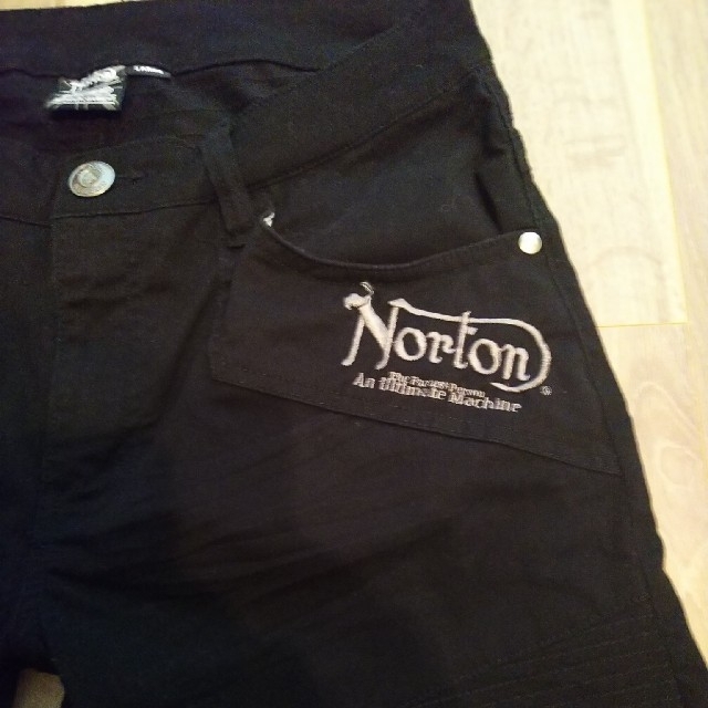 Norton(ノートン)のノートン チノパンツ メンズのパンツ(チノパン)の商品写真