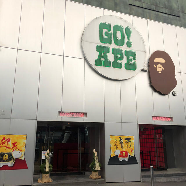 NEW YEAR BE@RBRICK BAPE招き猫 & 達磨 400% NEW YEAR BE@RBRICK BAPE招き猫 & 達磨 400%