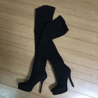 グッチ ニーハイブーツの通販 10点 | Gucciを買うならラクマ