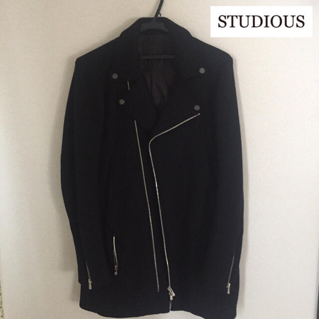 STUDIOUS(ステュディオス)の美品！STUDIOUS ライダースジャケット コート ステュディオス Sサイズ メンズのジャケット/アウター(ライダースジャケット)の商品写真