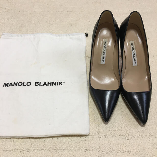 MANOLO BLAHNIK(マノロブラニク)のマノロブラニク　パンプス　35 MANOLO BLAHNIK レディースの靴/シューズ(ハイヒール/パンプス)の商品写真