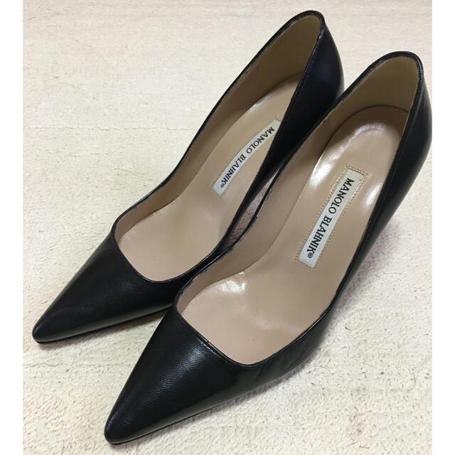 MANOLO BLAHNIK(マノロブラニク)のマノロブラニク　パンプス　35 MANOLO BLAHNIK レディースの靴/シューズ(ハイヒール/パンプス)の商品写真