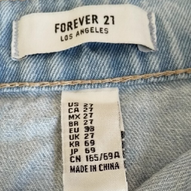 FOREVER 21(フォーエバートゥエンティーワン)の【試着のみ】FOREVER21　デニムミニスカート レディースのスカート(ミニスカート)の商品写真