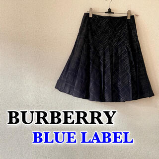 バーバリーブルーレーベル(BURBERRY BLUE LABEL)のバーバリーブルーレーベル　プリーツスカート(ひざ丈スカート)