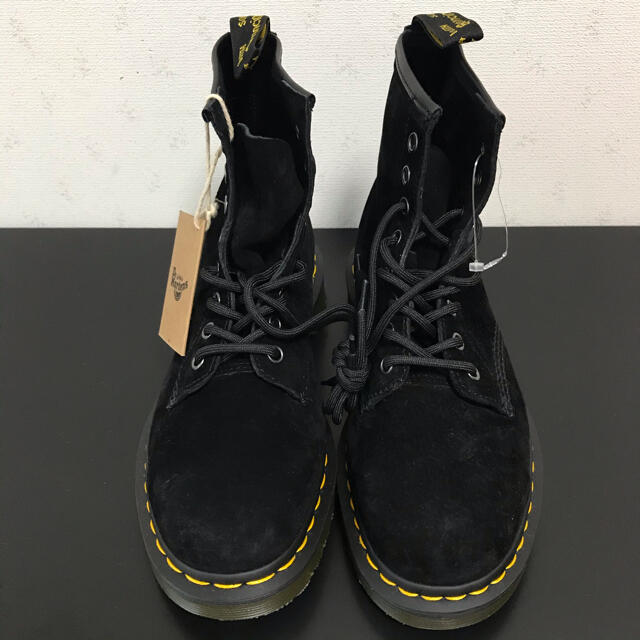 BlackMATERIALS新品　Dr.Martens ドクターマーチン 8ホール　ヌバックレザー uk7