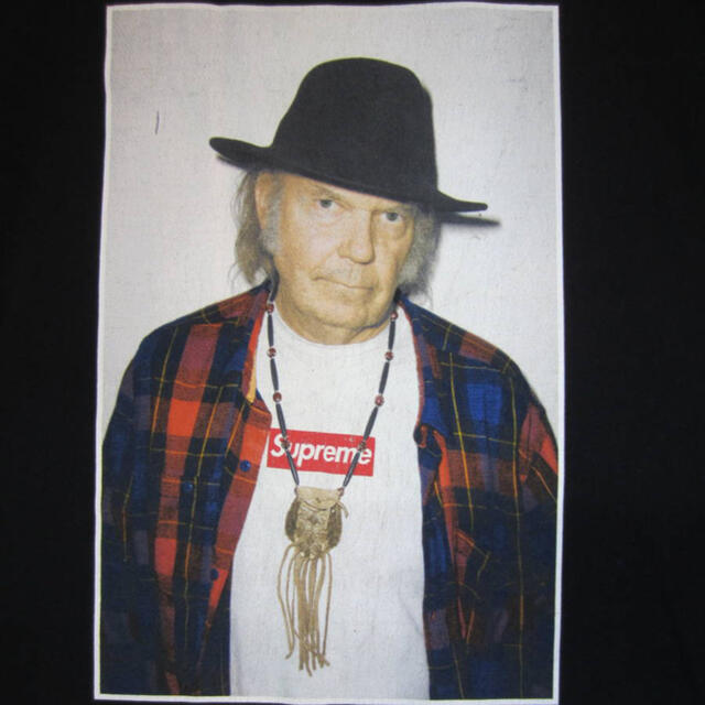 UOMO キムタク着 Supreme Neil Young Tee grey