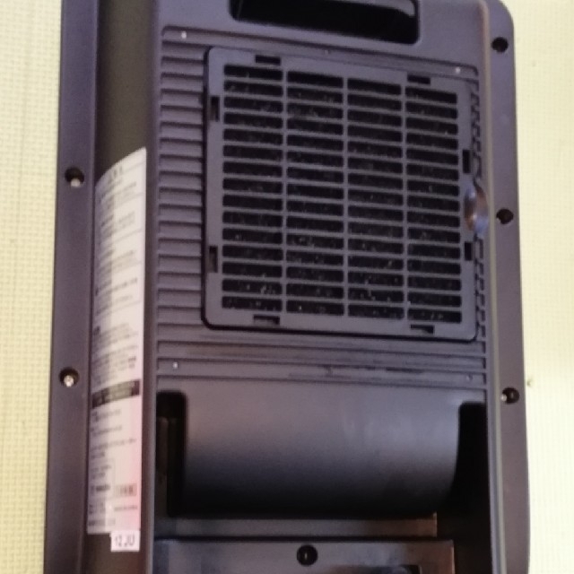 山善(ヤマゼン)の温度センサー付き　セラミックファンヒーター　DHF-K12 ホワイト スマホ/家電/カメラの冷暖房/空調(ファンヒーター)の商品写真