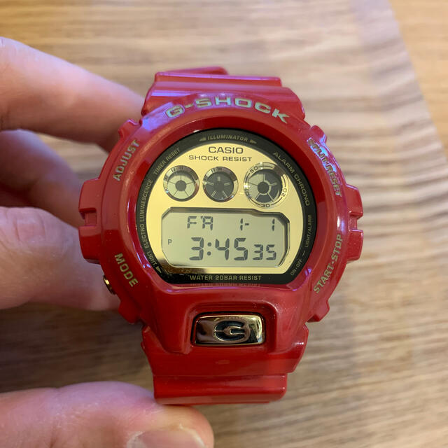 G-SHOCK30周年記念限定モデルDW-6930A-4JR