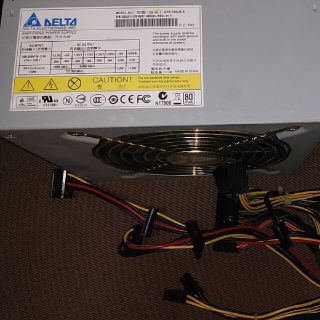 デルタ(DELTA)のDELTA GPS-750AB-A 電源　750w ジャンク(PCパーツ)