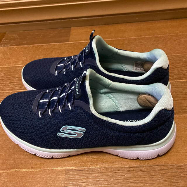 SKECHERS(スケッチャーズ)のスケッチャーズ　スニーカー23.5センチ レディースの靴/シューズ(スニーカー)の商品写真