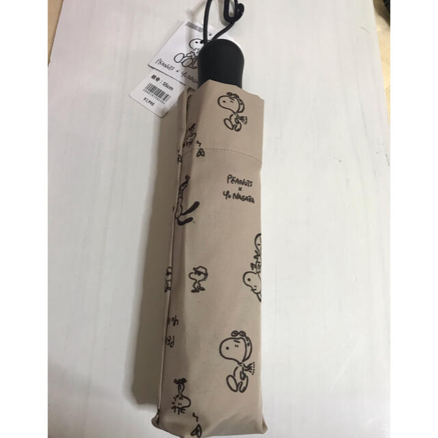 PEANUTS - 新品 スヌーピー ユニクロ コラボ 折りたたみ傘の通販 by 6764's shop｜ピーナッツならラクマ