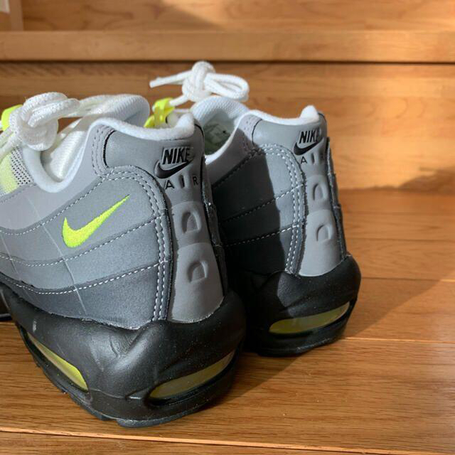 NIKE(ナイキ)の26.5cm NIKE AIR MAX 95 OG NEON YELLOW メンズの靴/シューズ(スニーカー)の商品写真