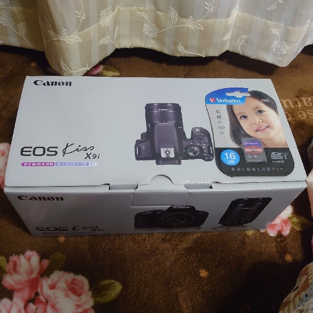 キヤノン EOS Kiss X9i ダブルズームキット 保証付 SD付 新品