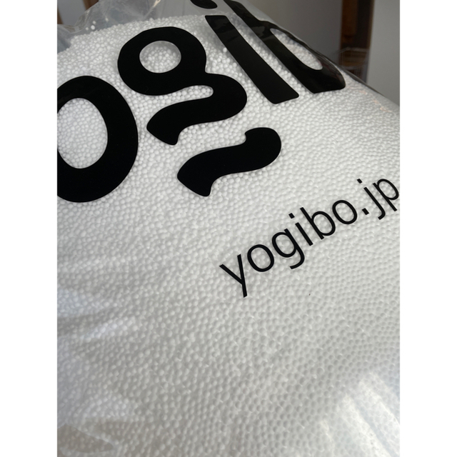 MUJI (無印良品)(ムジルシリョウヒン)の⬛︎mikan様専用⬛︎Yogibo 補充ビーズ一袋 ‖ ヨギボー 1袋 インテリア/住まい/日用品のソファ/ソファベッド(ビーズソファ/クッションソファ)の商品写真