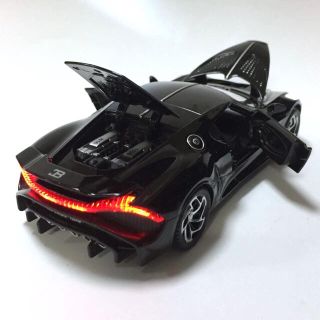 Bugatti ブガッティ ラ ヴォワチュール ノワール 1 32 ミニカーの通販 ラクマ Bugatti ブガッティ ラ ヴォワチュール ノワール 1 32 ミニカーの通販 ラクマ