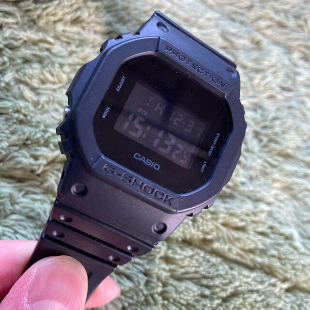 クーポンセール！　G-SHOCK DW-5600BB-1 美品