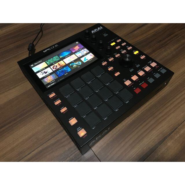 AKAI MPC ONE サンプラー AKAI MPC ONE サンプラー