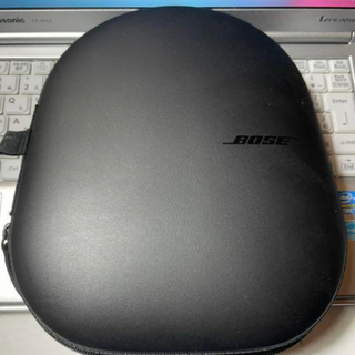 ボーズ(BOSE)のBOSE NOISE CANCELLING 700 純正ヘッドホンケース(ヘッドフォン/イヤフォン)