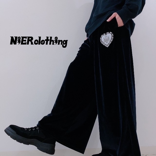 NieR　BLACK VELOUR WIDE PANTS