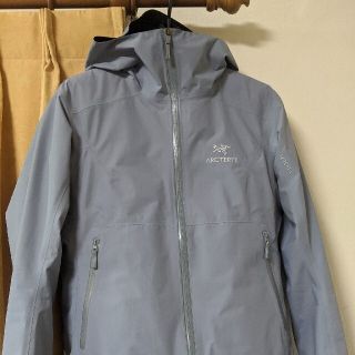 アークテリクス(ARC'TERYX)のアークテリクス　ARC'TERYX　zeta　sl　ゼータSL 女性　Mサイズ(マウンテンパーカー)