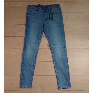 チープマンデー(CHEAP MONDAY)の新品 CHEAP MONDAY  HIM SPRAY スキニージーンズ  32(デニム/ジーンズ)