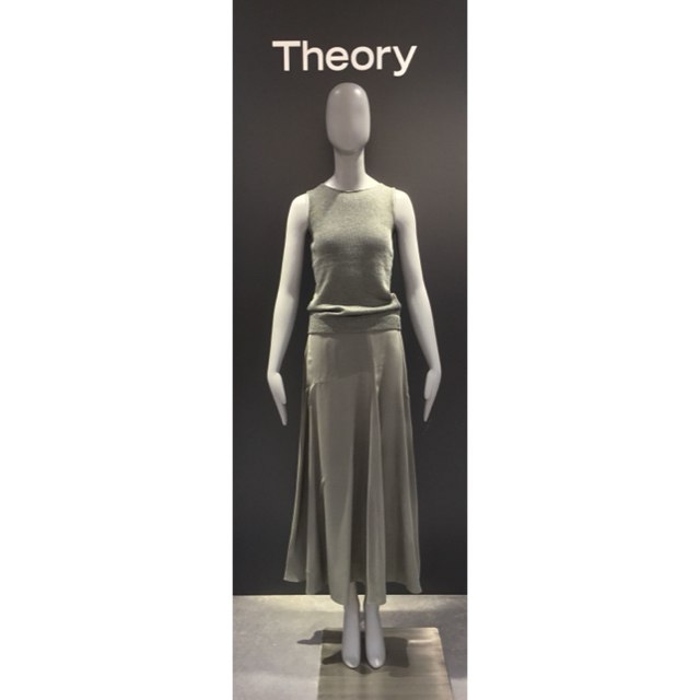 theory(セオリー)のTheory 20ss シルクロングスカート レディースのスカート(ロングスカート)の商品写真