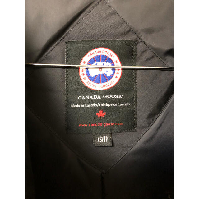 CANADA GOOSE(カナダグース)のカナダグース　ブラック　本日のみ値下げ メンズのジャケット/アウター(ダウンジャケット)の商品写真