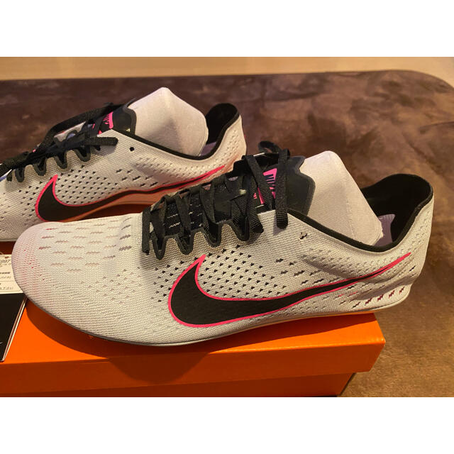 NIKE(ナイキ)のNIKE ZOOM VICTORY3 ナイキ　ズーム　ヴィクトリー3 28.5㎝ スポーツ/アウトドアのスポーツ/アウトドア その他(陸上競技)の商品写真