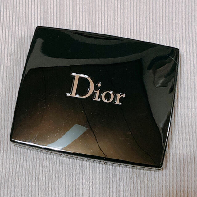 Dior(ディオール)のDior サンククルール　867 コスメ/美容のベースメイク/化粧品(アイシャドウ)の商品写真