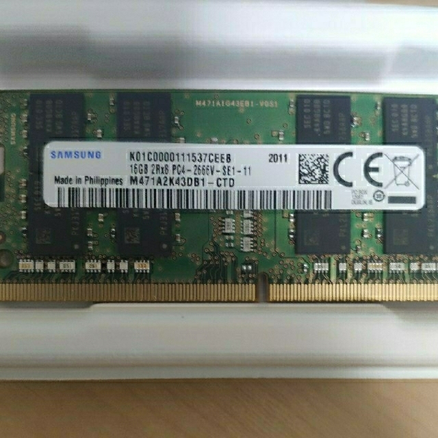 SAMSUNG 16GB 2Rx8 PC4-2666V-SE1-11