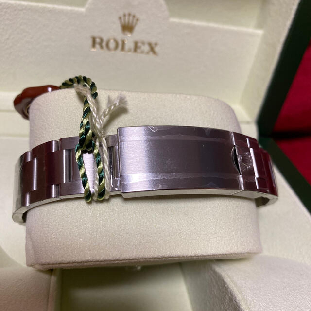 ROLEX(ロレックス)の【新品未使用】ロレックス サブマリーナ ノンデイト 114060 メンズの時計(腕時計(アナログ))の商品写真