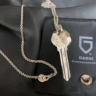 ガルニ(GARNI)のGARNI Key pendantーL/シルバー(ネックレス)
