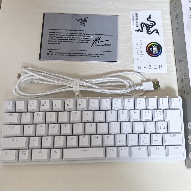 半額SALE／ Razer レイザー Huntsman Mini 小型 ゲーミングキーボード Mercury White Linear  Optical Switch 英語 US配列 れいざー