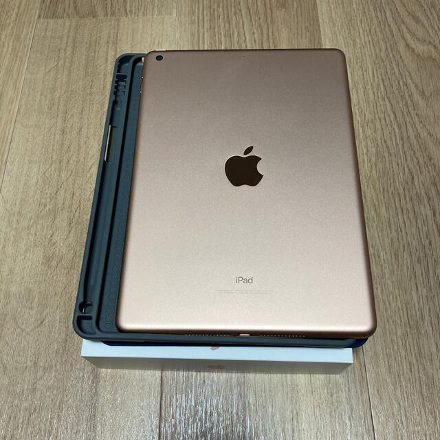 iPad 第6世代 WiFiモデル ローズゴールド 128GB 1