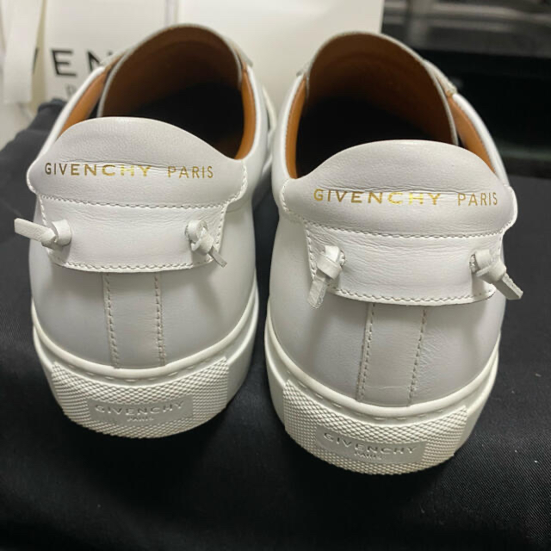 GIVENCHY - 【自身購入、本物】ジバンシー GIVENCHY ロゴ GIVENCHY - 【自身購入、本物】ジバンシー GIVENCHY ロゴ