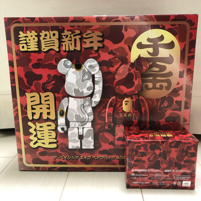 MEDICOM TOY(メディコムトイ)の送料込み 400% 100% セット BE@RBRICK BAPE 招き猫 達磨 エンタメ/ホビーのフィギュア(その他)の商品写真