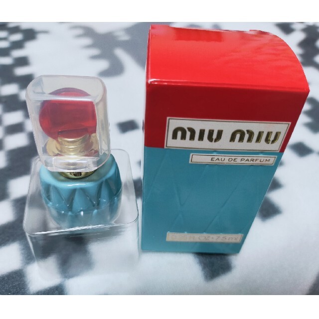 miumiu(ミュウミュウ)のミュウミュウ オードパルファム EDP BT 7.5ml  コスメ/美容の香水(香水(女性用))の商品写真