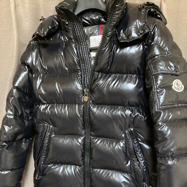 MONCLER(モンクレール)のMONCLER MAYA 0SIZE BLACK メンズのジャケット/アウター(ダウンジャケット)の商品写真