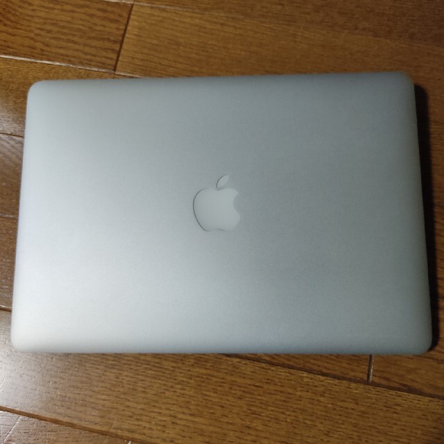 MacBook Air (13インチ,Early 2014) 1